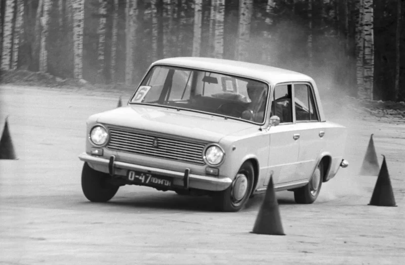ВАЗ-21011 Жигули-1300