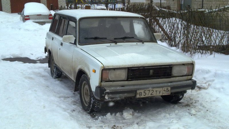 Машина ВАЗ 2104 дизель