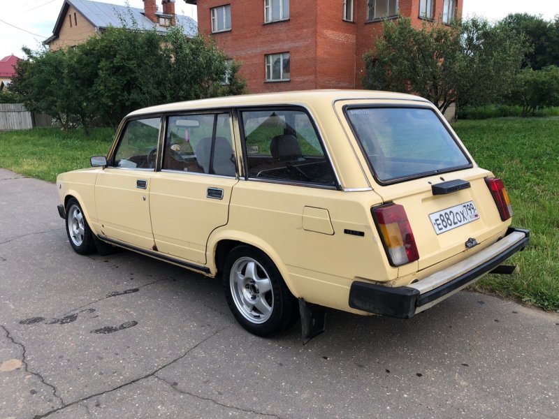ВАЗ 2104 1.8