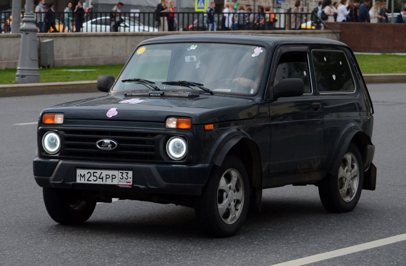 Новая Нива 21214