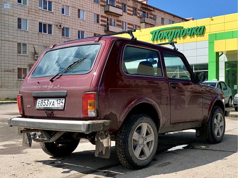 Лада Нива 212140
