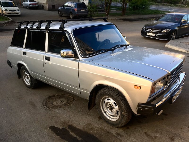 Lada (ВАЗ) 2104 5-Speed