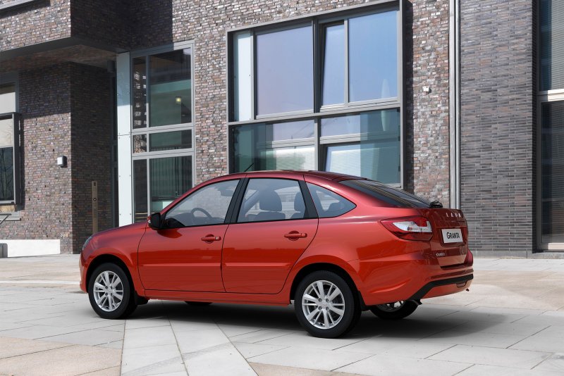 Lada Granta лифтбек