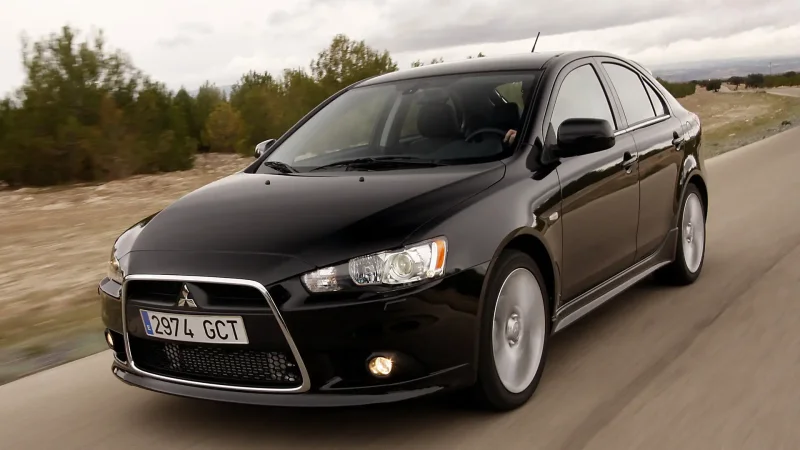 Mitsubishi Lancer 200