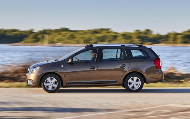 Новая Dacia Largus 2021