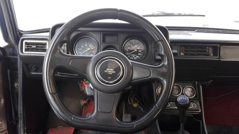 Lada Riva 2105 правый руль
