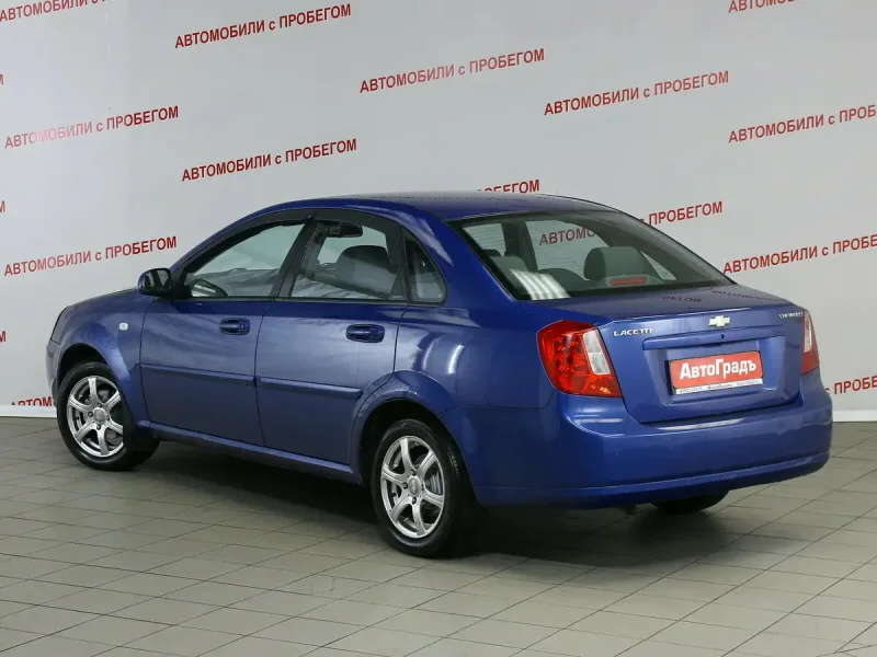 Lacetti 1.8 2013