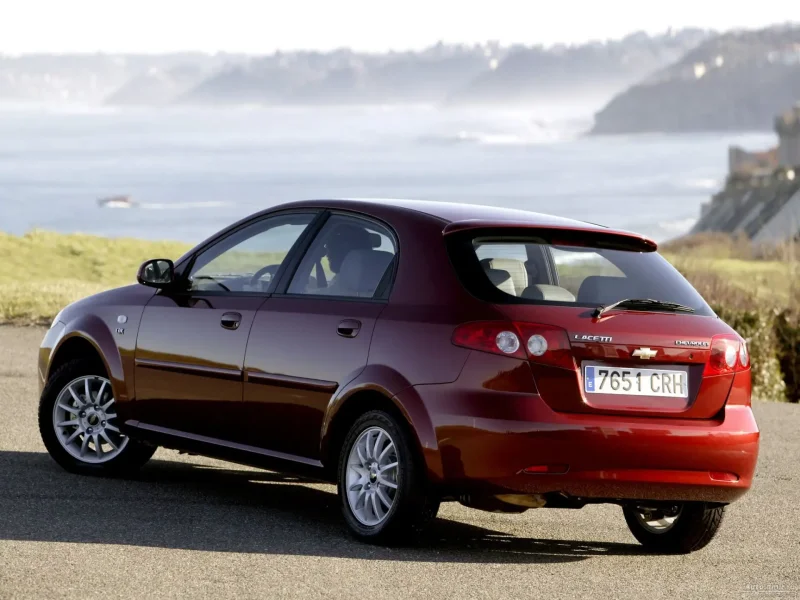 Chevrolet Lacetti 2004 хэтчбек