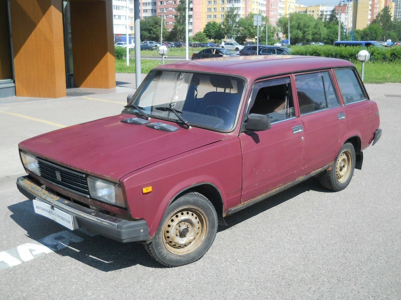 Lada 2104