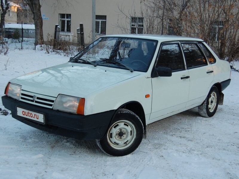 ВАЗ 99 белая