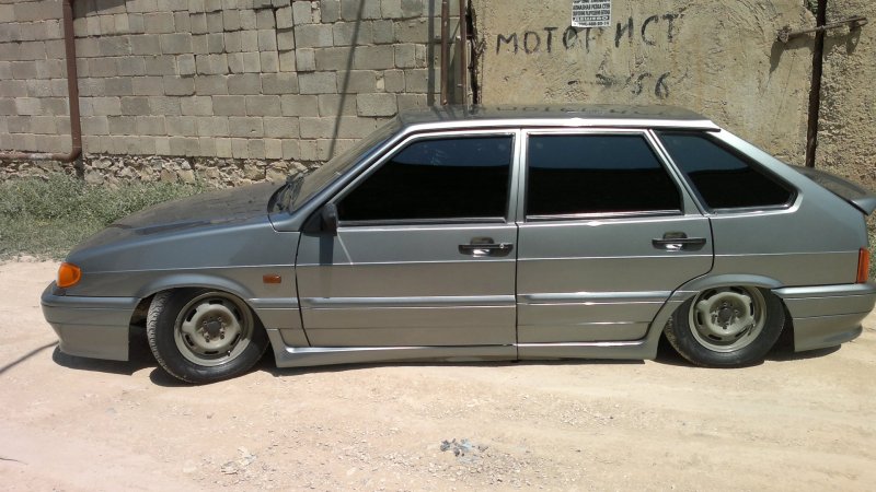 ВАЗ 2114 серый металлик