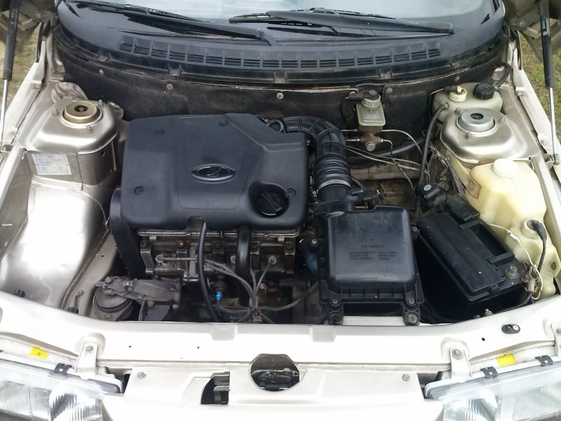 Подкапотная ВАЗ 2110 8 клапанов