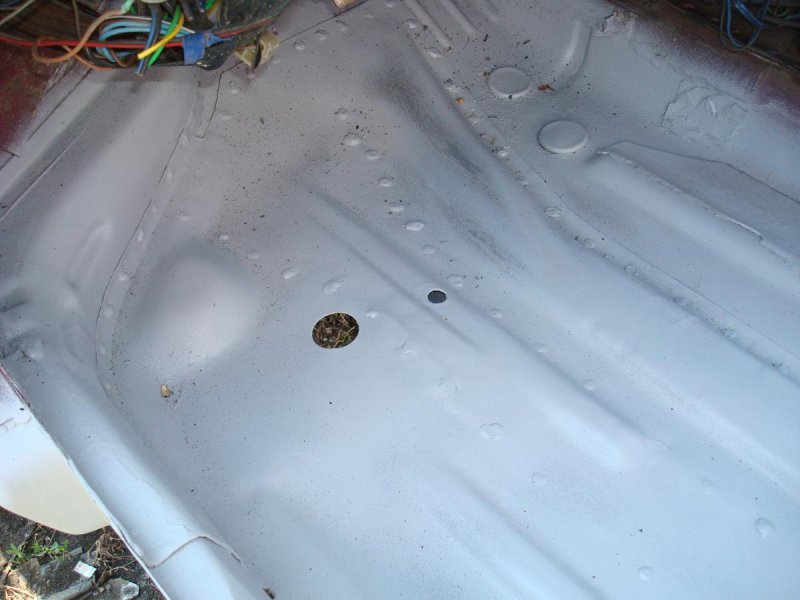 Лонжерон днища ВАЗ 2110