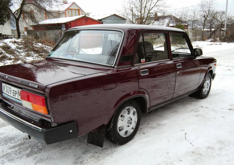 ВАЗ 2107 заводской