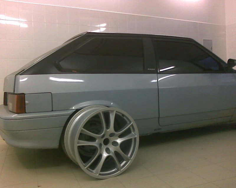 ВАЗ 2109 черная r15