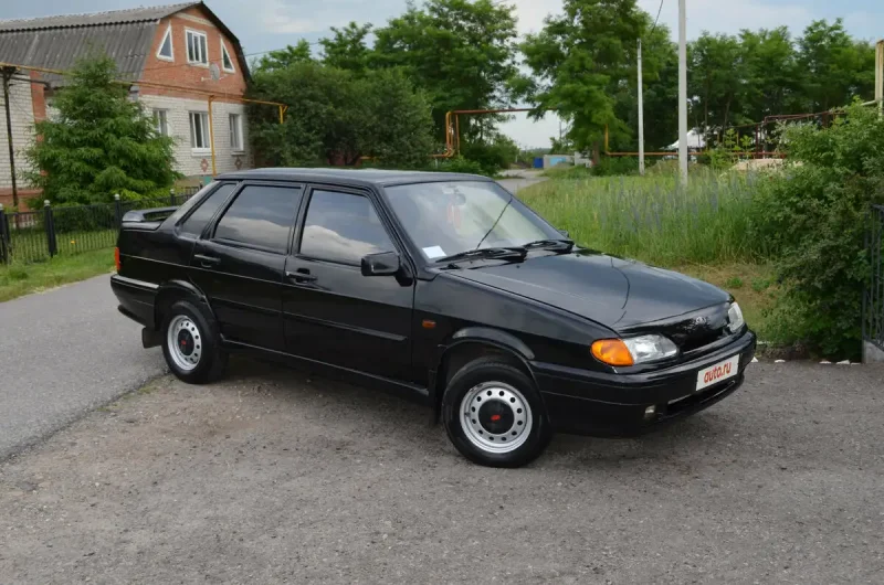 Лада 2115 черная