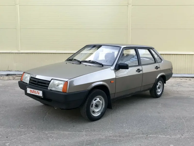ВАЗ 21099 1990