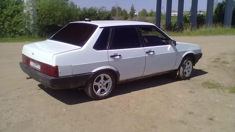 ВАЗ 99 белая