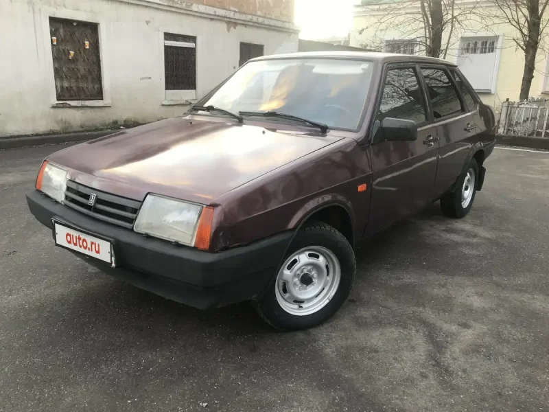 21099 Машина 2004