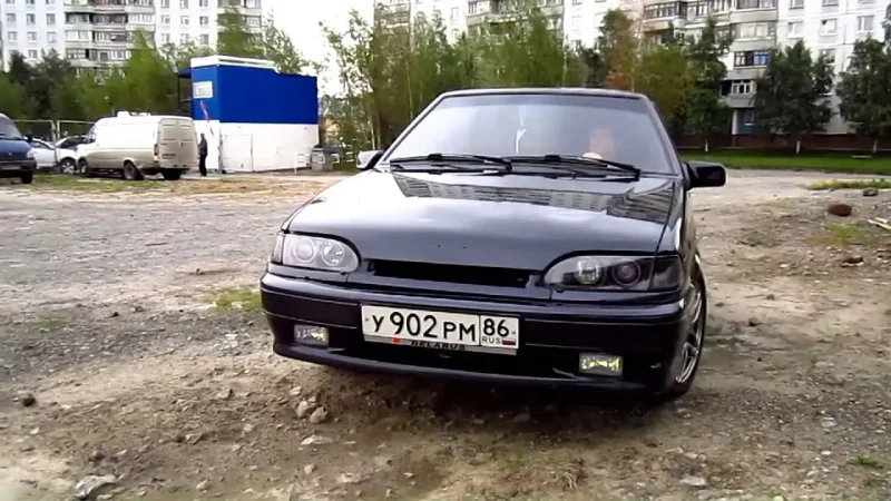 ВАЗ 2115 черная тюнинг
