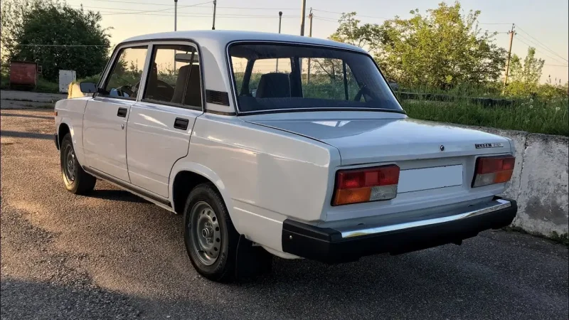 Lada 2107 ВАЗ-2107
