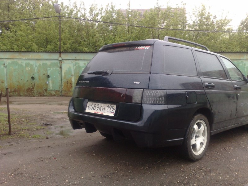 ВАЗ 2111 универсал черный