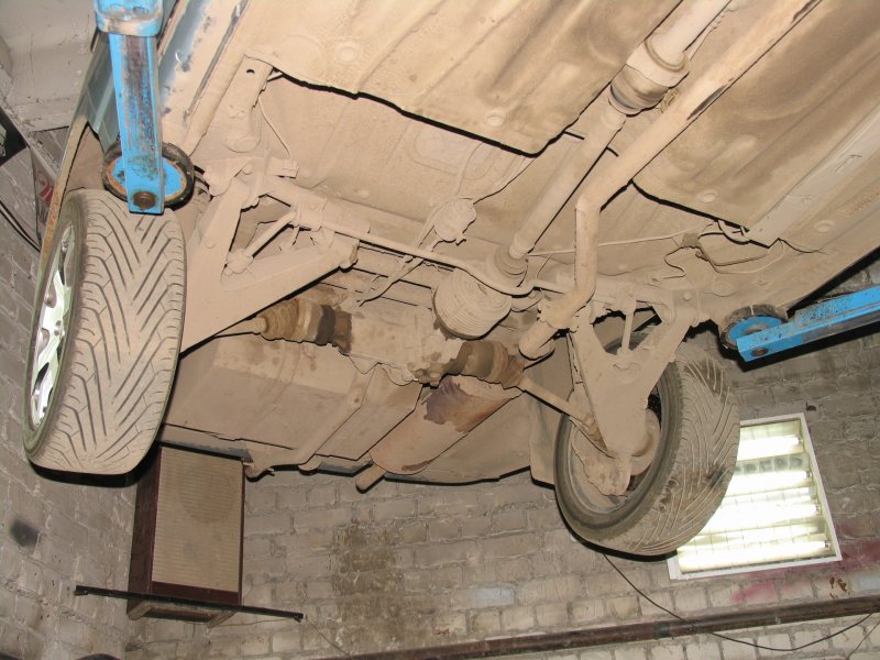 Днище Нивы Шевроле в деталях