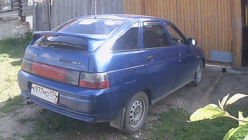 ВАЗ 21121 Лада 112