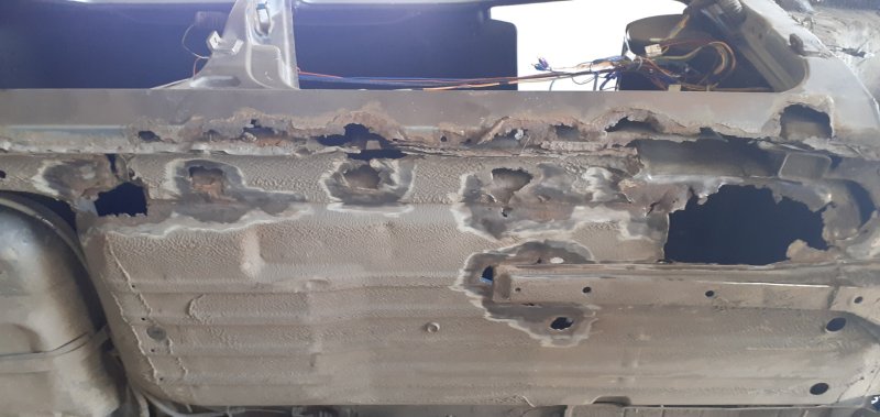 Кузов ВАЗ 2115 днище