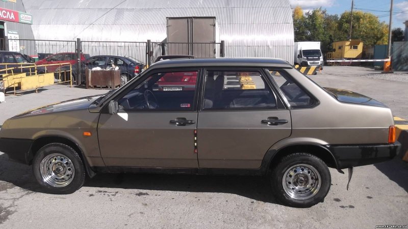 Лада Спутник 99