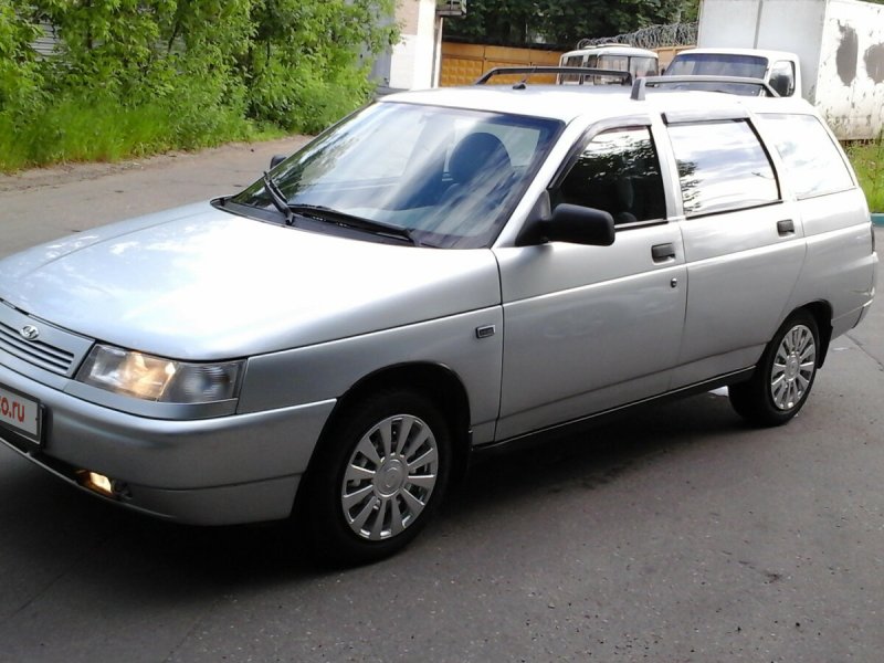 ВАЗ 2111 серая