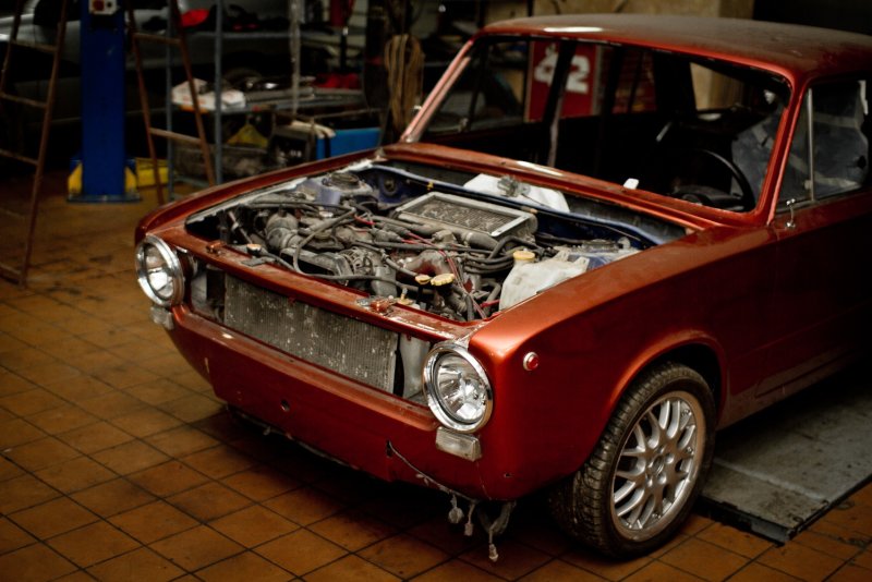 Капот от ВАЗ 2106