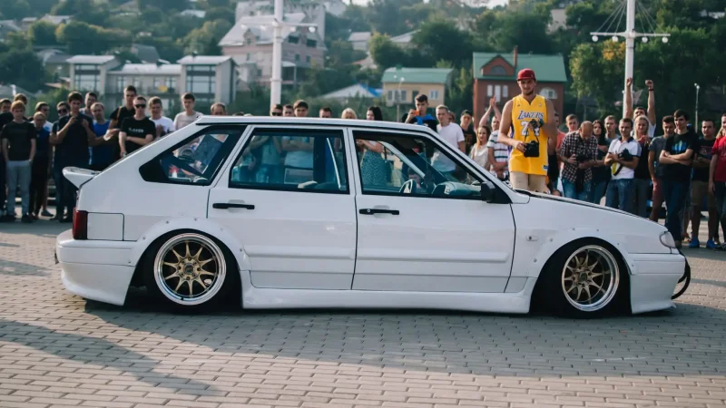 ВАЗ 2113 stance белая