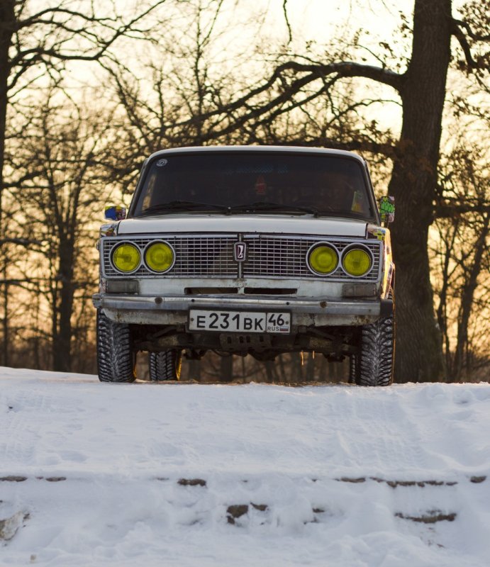 Стикербомбинг ВАЗ 2107