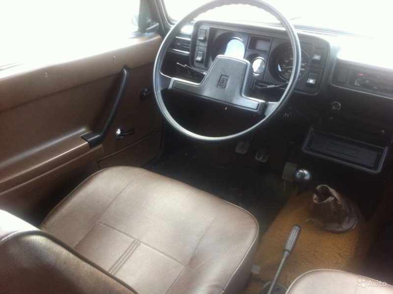 Lada 2105 салон