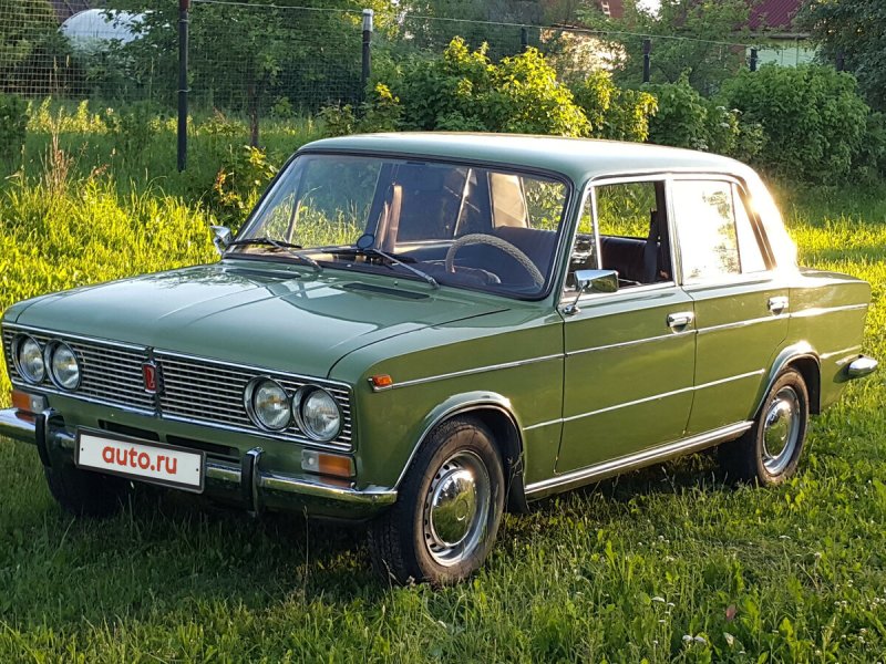 Лада 2103 зеленая