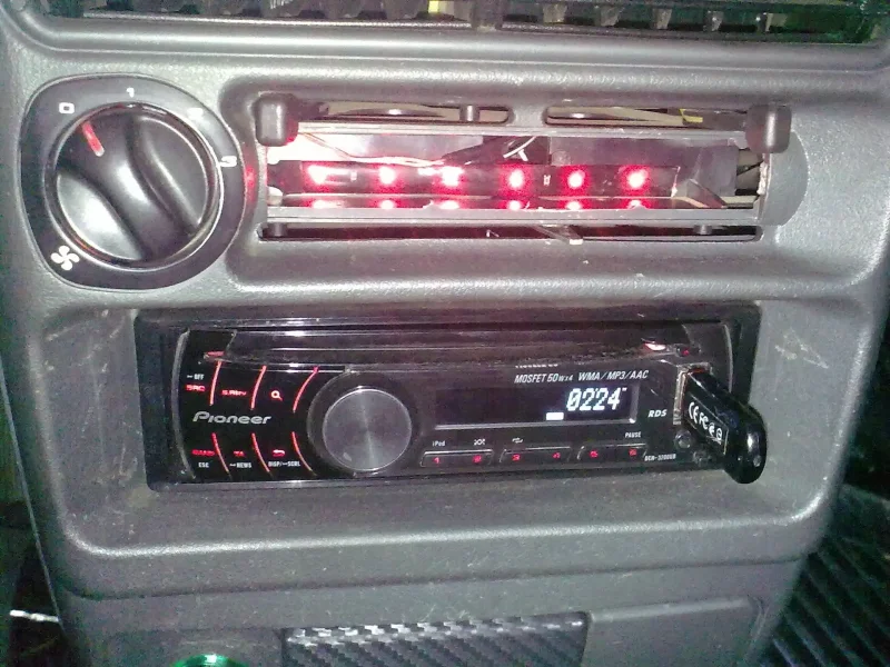 pioneer mvh 180ub