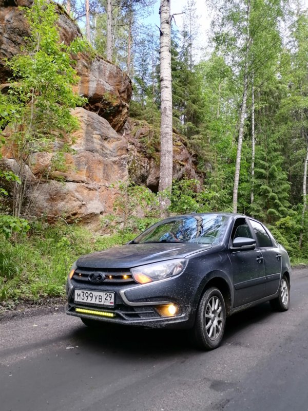 Лада Карелия фото и цена