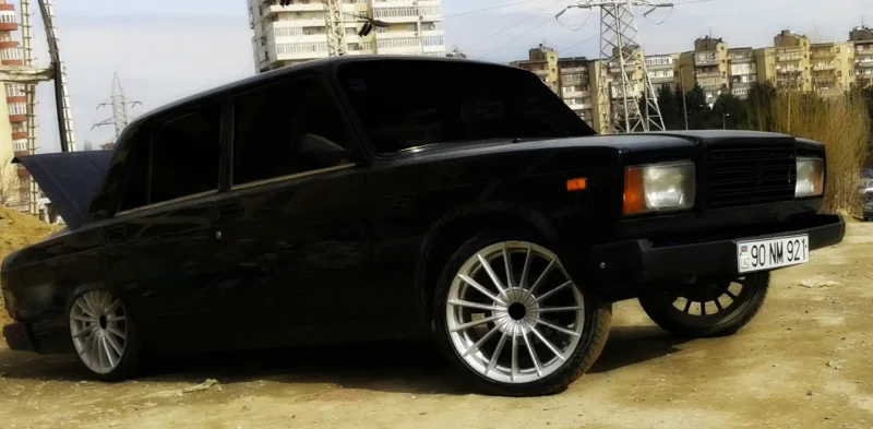 ВАЗ 2107 AZELOW