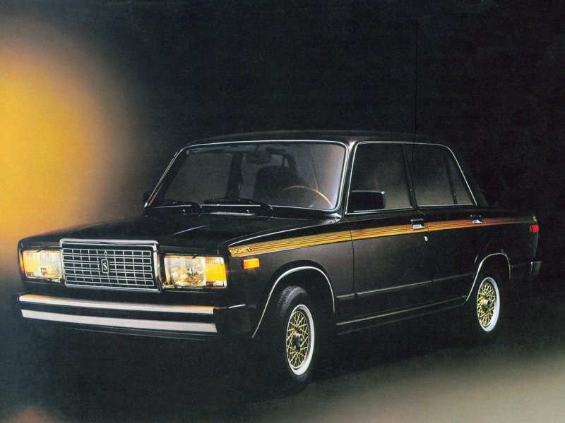 ВАЗ 2107 Lada Signet
