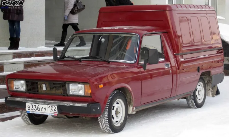 ИЖ 2105