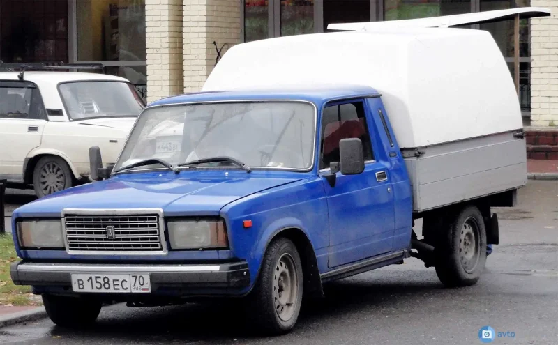 ВАЗ грузовой фургон ВИС 2345