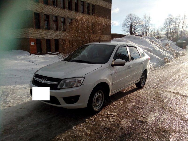 Лада Гранта 2011