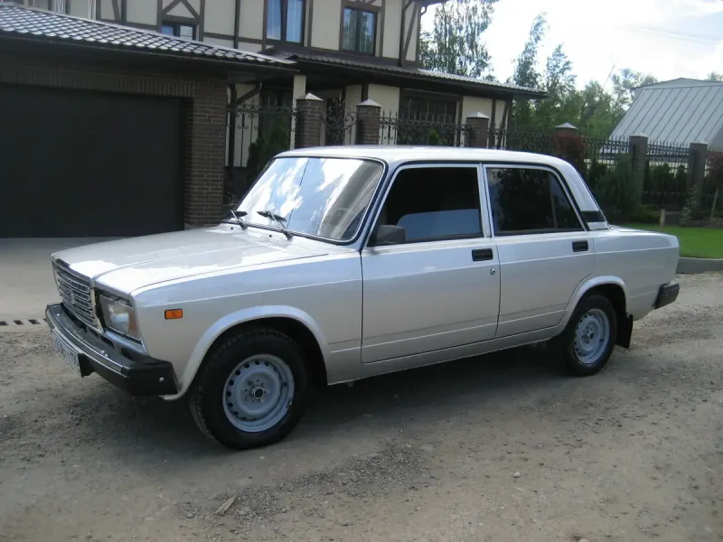 Лада ВАЗ 2107 2012