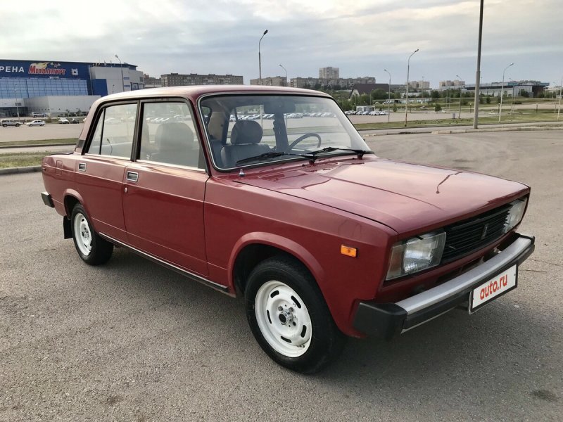 Лада 2105 красная