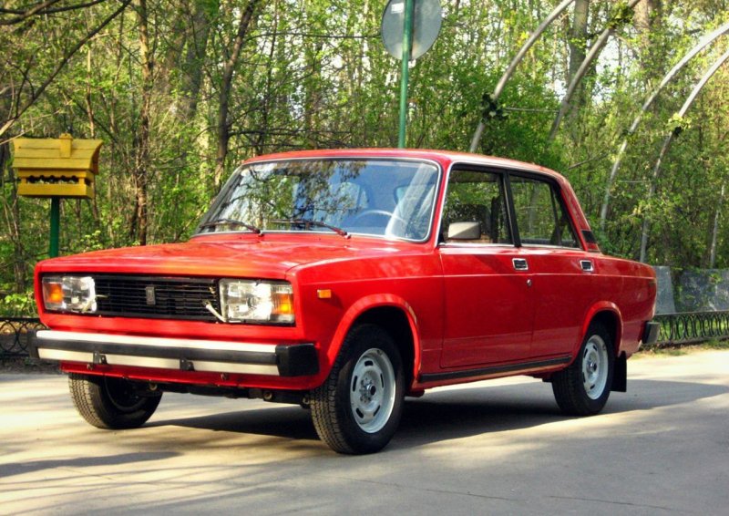 ВАЗ 2105 красная