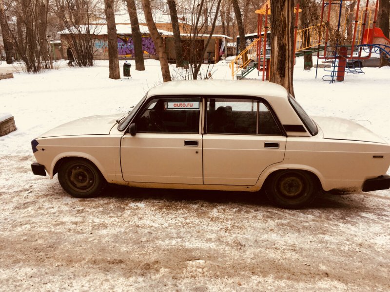 ВАЗ 2105 бежевая БК