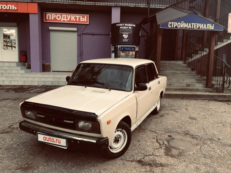 ВАЗ 2105 бежевая бункер
