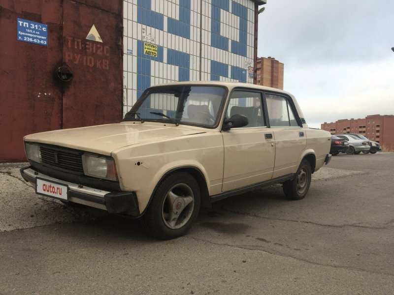 ВАЗ 2105 1.3 бежевая
