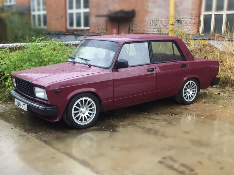 ВАЗ 2107 гранат 180